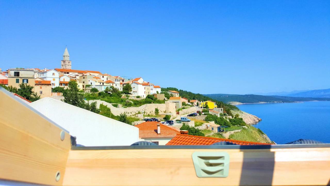 Apartment Vrbenka Vrbnik Eksteriør billede