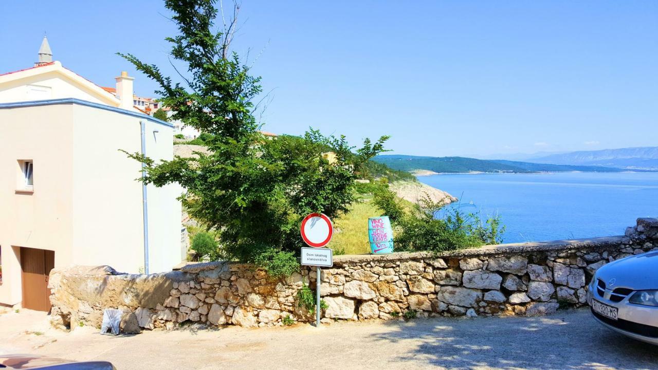 Apartment Vrbenka Vrbnik Eksteriør billede